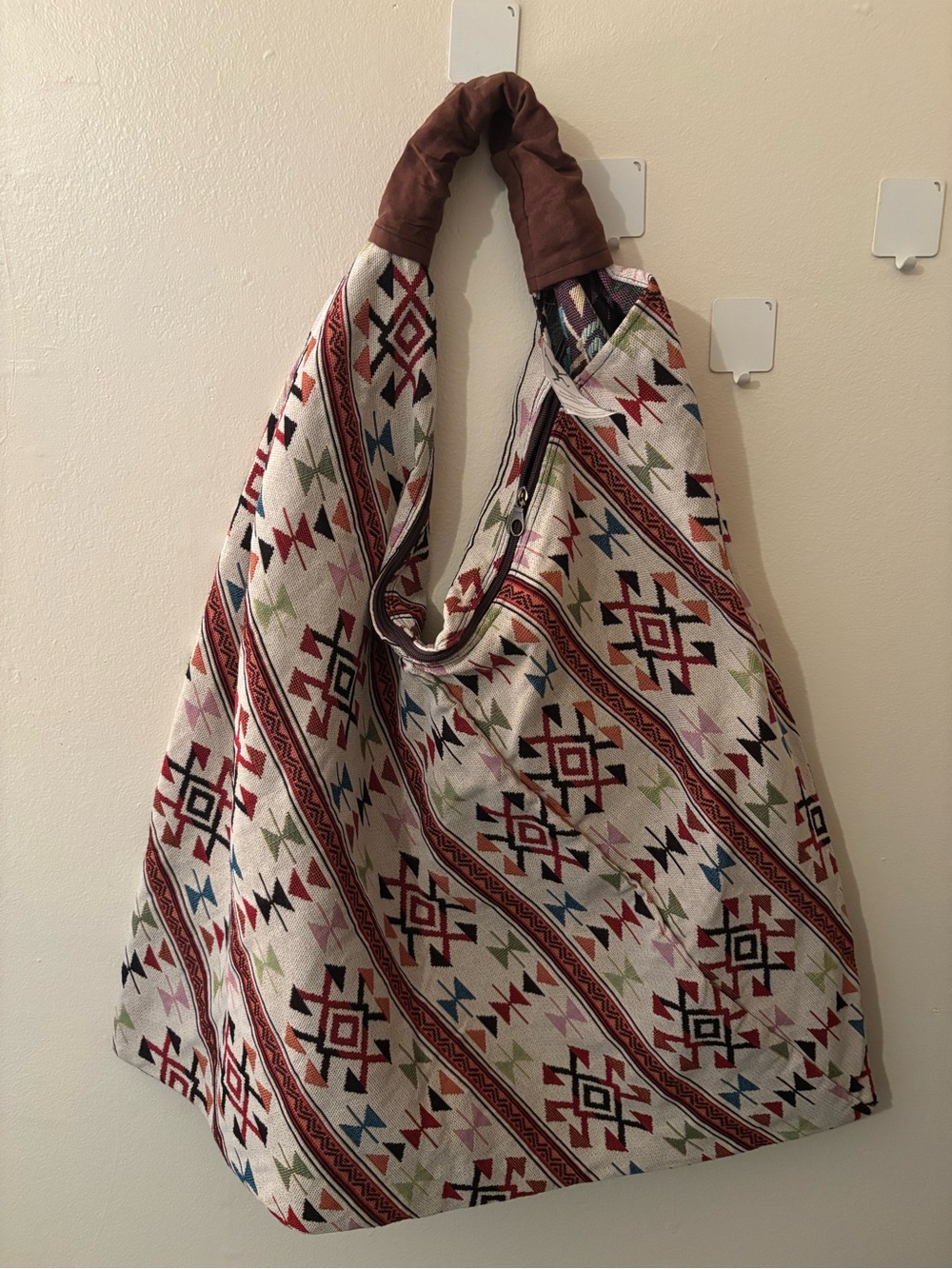 Boho Aztec Pattern Canvas Shoulder Bag in Cream and Red
